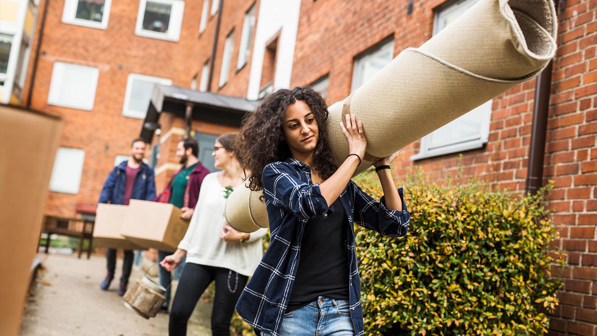 The-Main-Reasons-Why-People-Move-Home