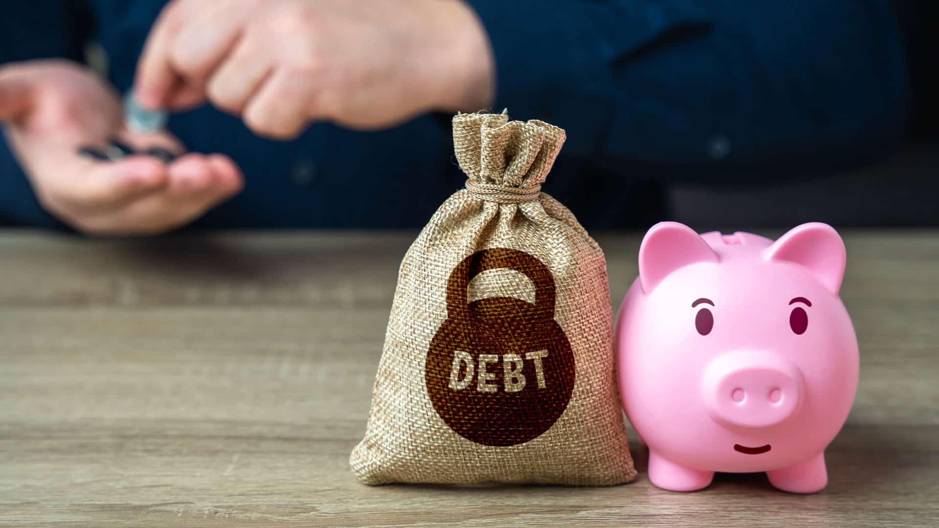 How to Consolidate Debts